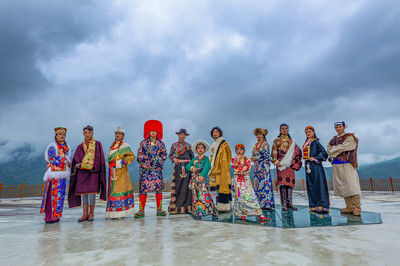 甘南藏族服飾 高原上的華彩霓裳